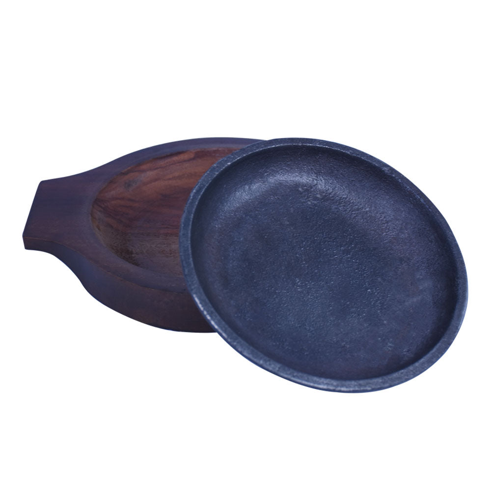 Round Cast Iron Sizzler Plate 16.5cm With Wooden Base
