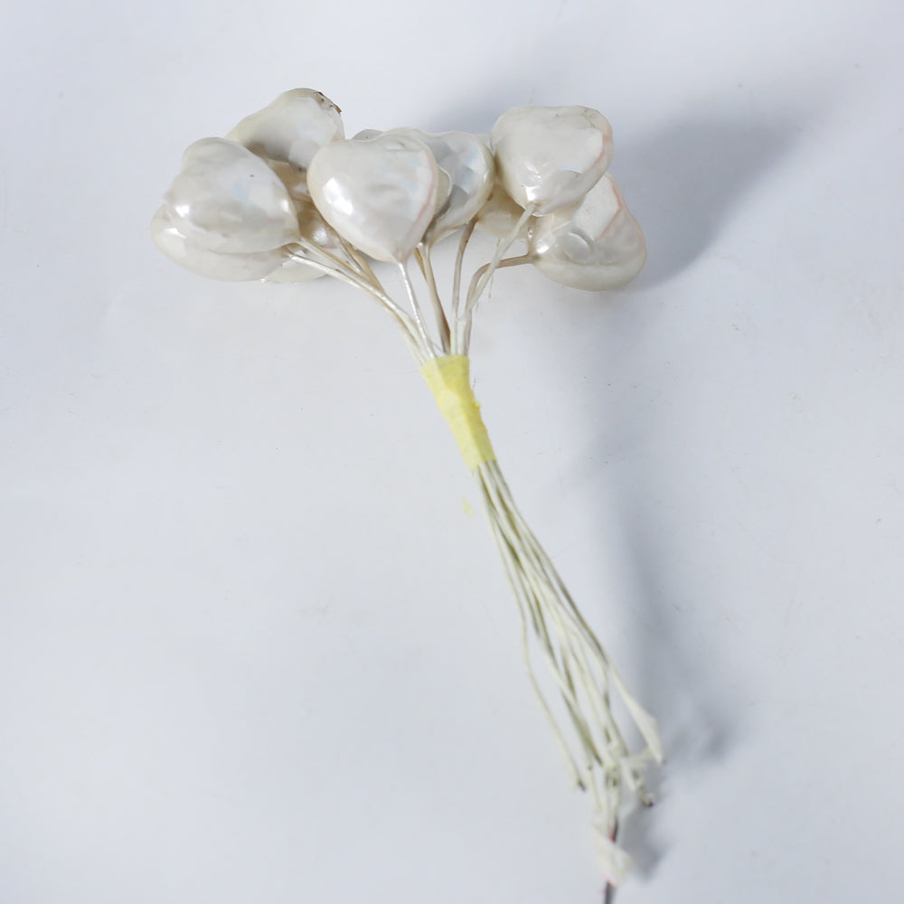 Bunch Of Heart Topper Cream White