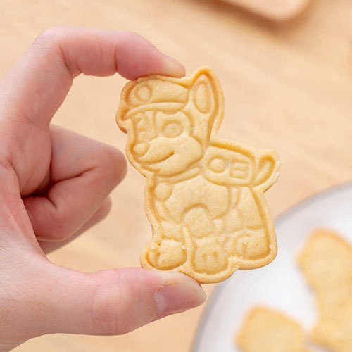 3D Stereo Cartoon Cookie Cutters 6Pcs Set Plastic