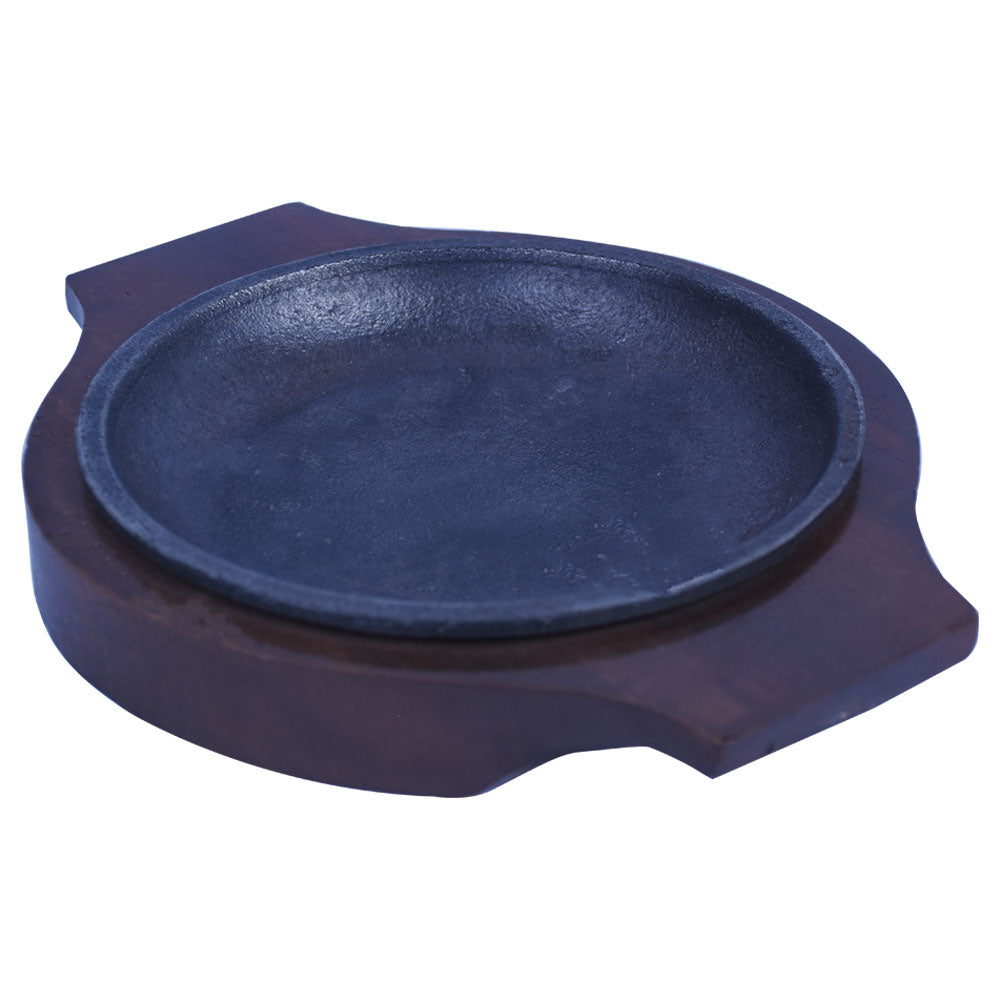 Round Cast Iron Sizzler Plate 16.5cm With Wooden Base