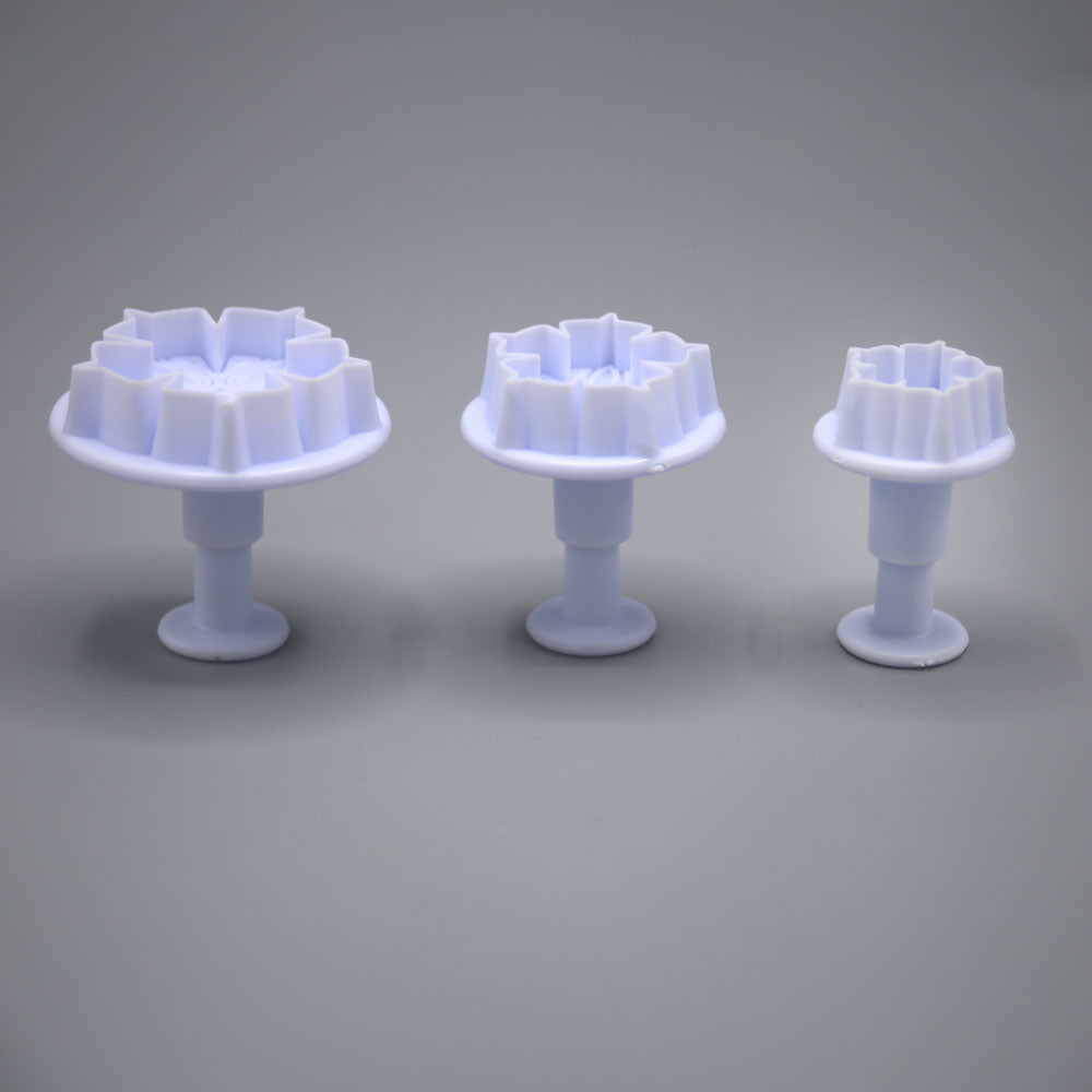 5 Petal Flower With Dot Design Plunger 3Pcs Set