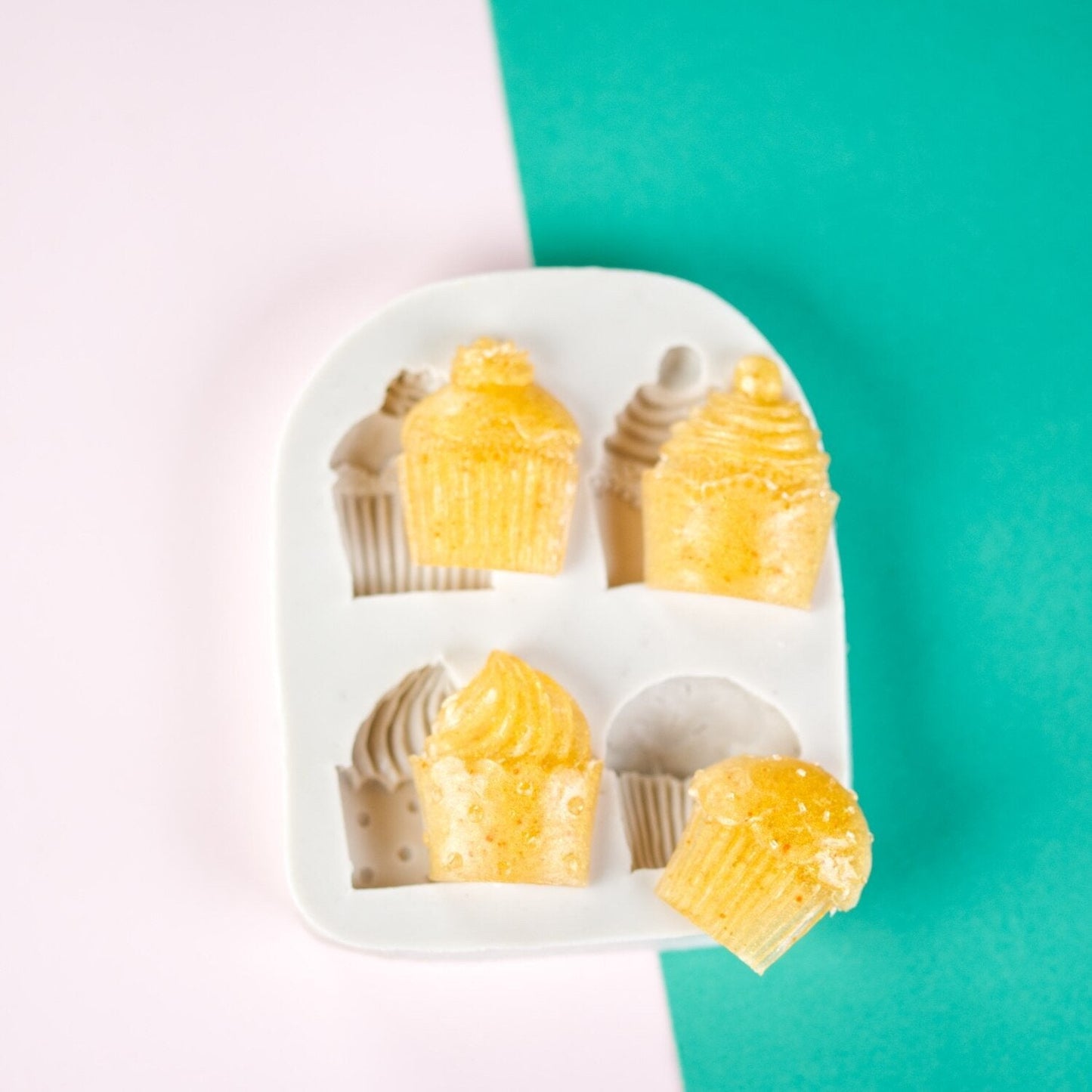 Cup Cake Silicone Fondant & Chocolate Mold 4 Cavity