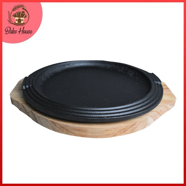 Round Cast Iron Sizzler Plate 19cm With Wooden Base