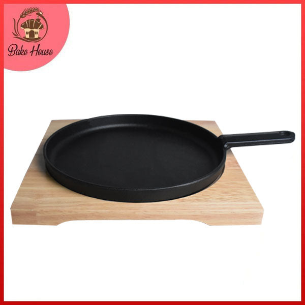 Round Cast Iron Sizzler Pan 24cm With Handle And Wooden Base
