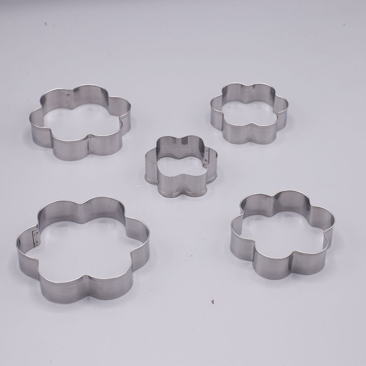 MINGJIAN Blossom Stainless Steel Cookie Cutter 5Pcs Set