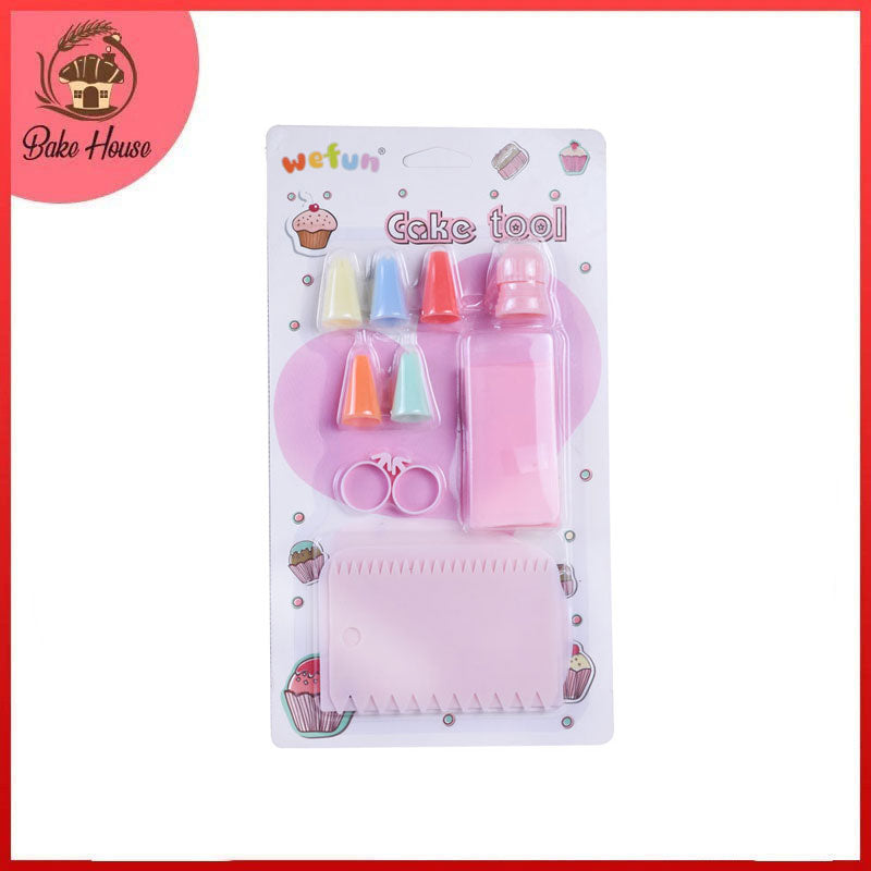 5 Nozzles Set plastic With Coupler, Icing Bag And 3 Cake Scrapers