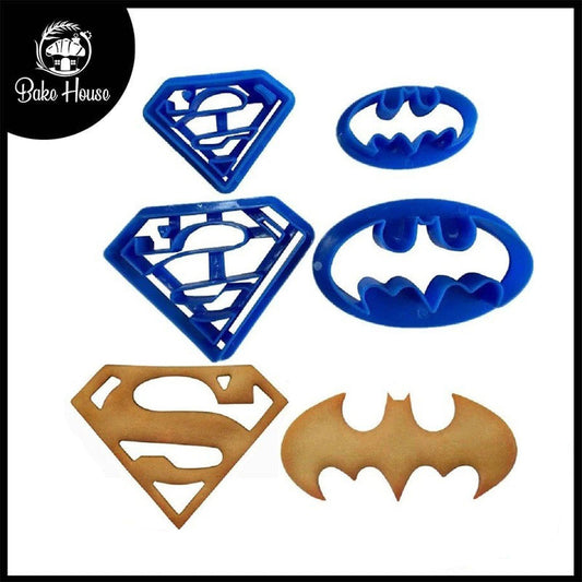 4-Piece Batman and Superman Superhero Cookie Cutter Set - Plastic