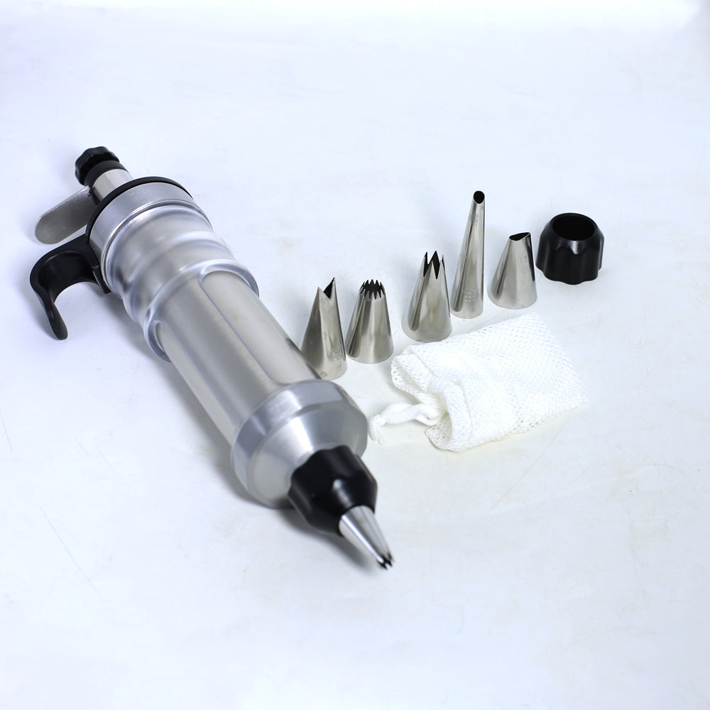 Wilton Dessert Decorator Pro Stainless Steel