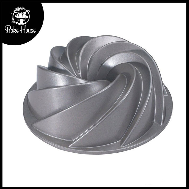 Cast Aluminium Spiral Windspout Bundt Cake Baking Pan