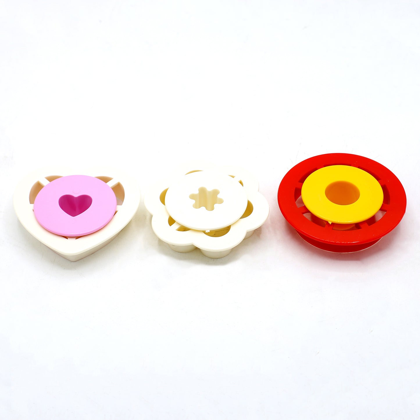 Heart, Round And Flower Shape Cookie And Biscuit Cutter Plastic 3Pcs Set