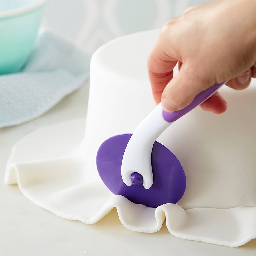 Fondant Plastic Trimmer Cutter