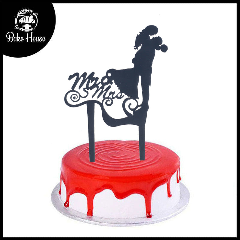 Mr & Mrs Cursive Letter Couple Cake Topper black