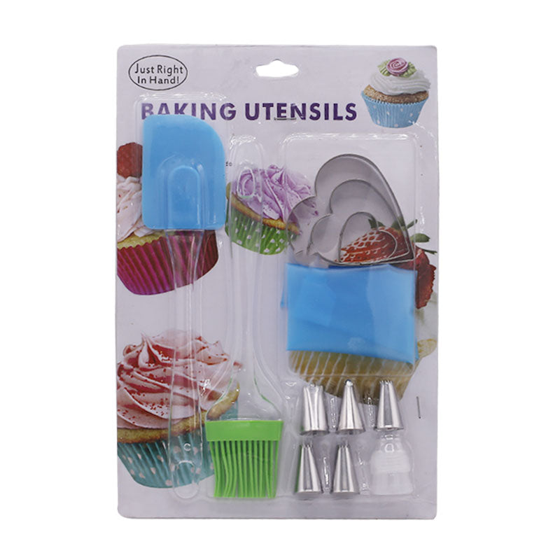 5 Pcs Nozzle With Coupler, Icing Bag, Heart Cutter 3pcs, Silicone Spatula & Silicone Pastry Brush